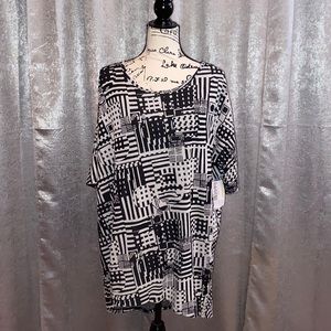 NWT XL LulaRoe Irma
